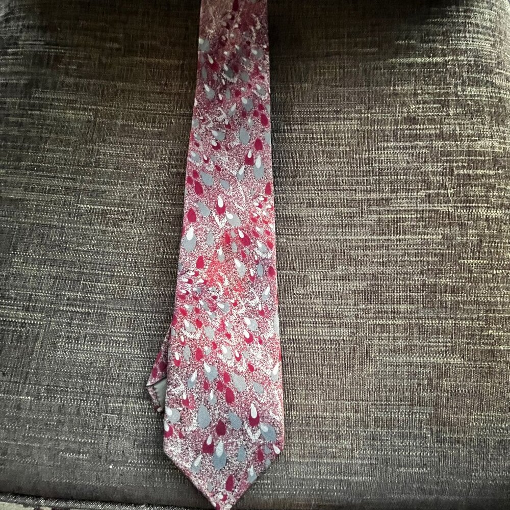 Gray and Burgundy Silk‎ Teardrop Tie Handmade in Italy